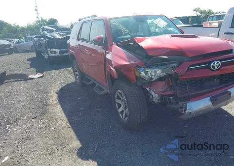 2022 Toyota 4Runner Trd Off Road Premium из США, поврежденный, VIN JTERU5JR7N6056068